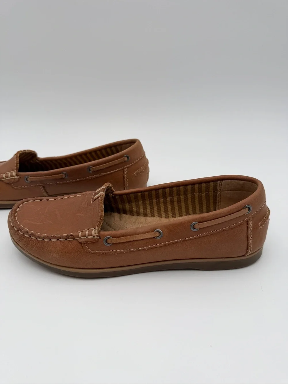 Naturalizer Women’s Tan Leather Slip-On Moccasin Loafers